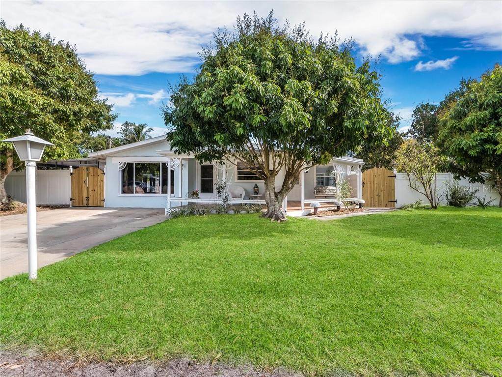 680 Fox Street - Photo 1