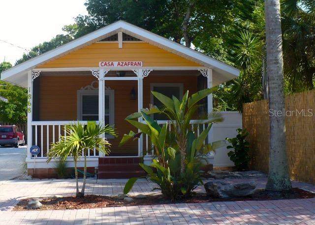 1868 Laurel Street - Photo 1