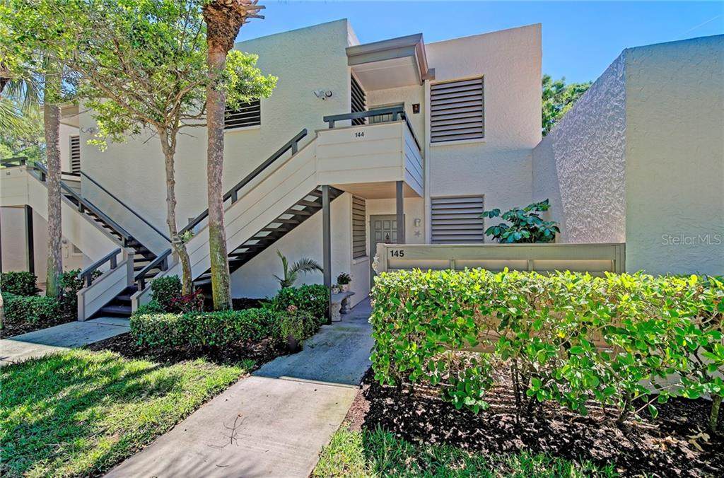 144 Pinehurst Drive - Photo 1