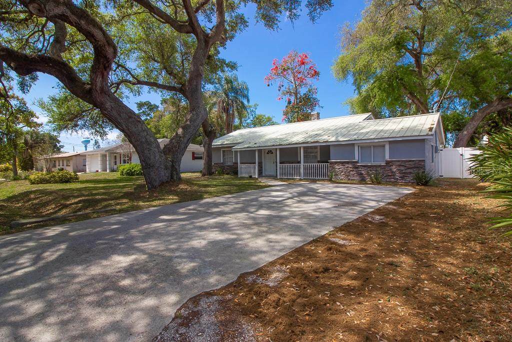 6054 Rodgers Avenue - Photo 1