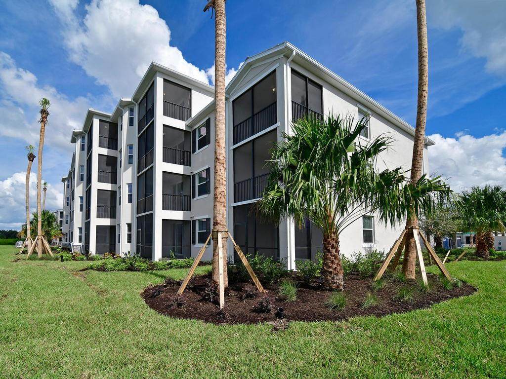 920 Tidewater Shores - Photo 1
