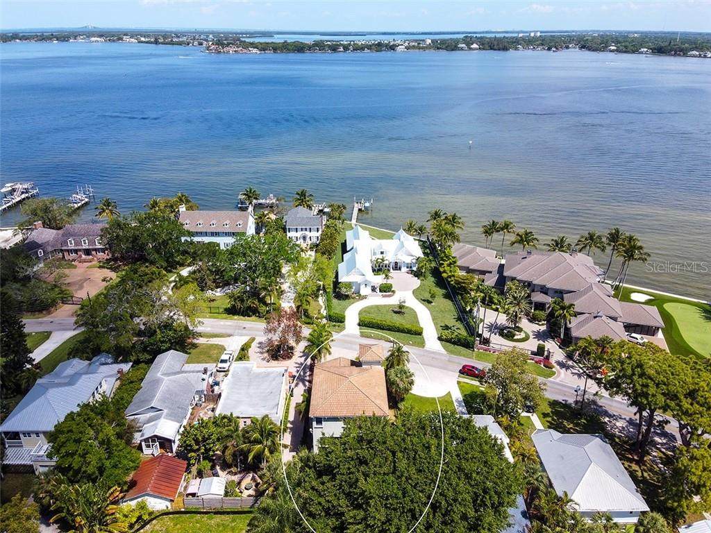 4007 Riverview Boulevard - Photo 1