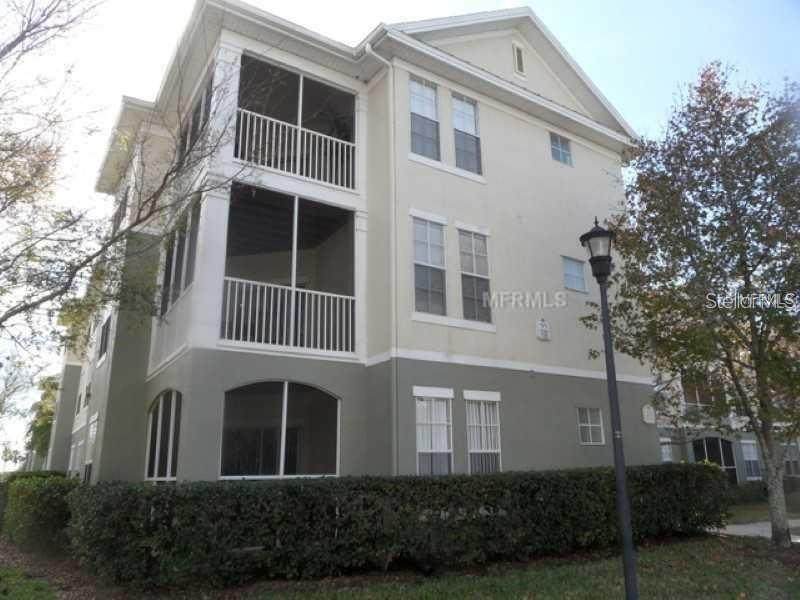 9304 Crescent Loop Circle - Photo 1