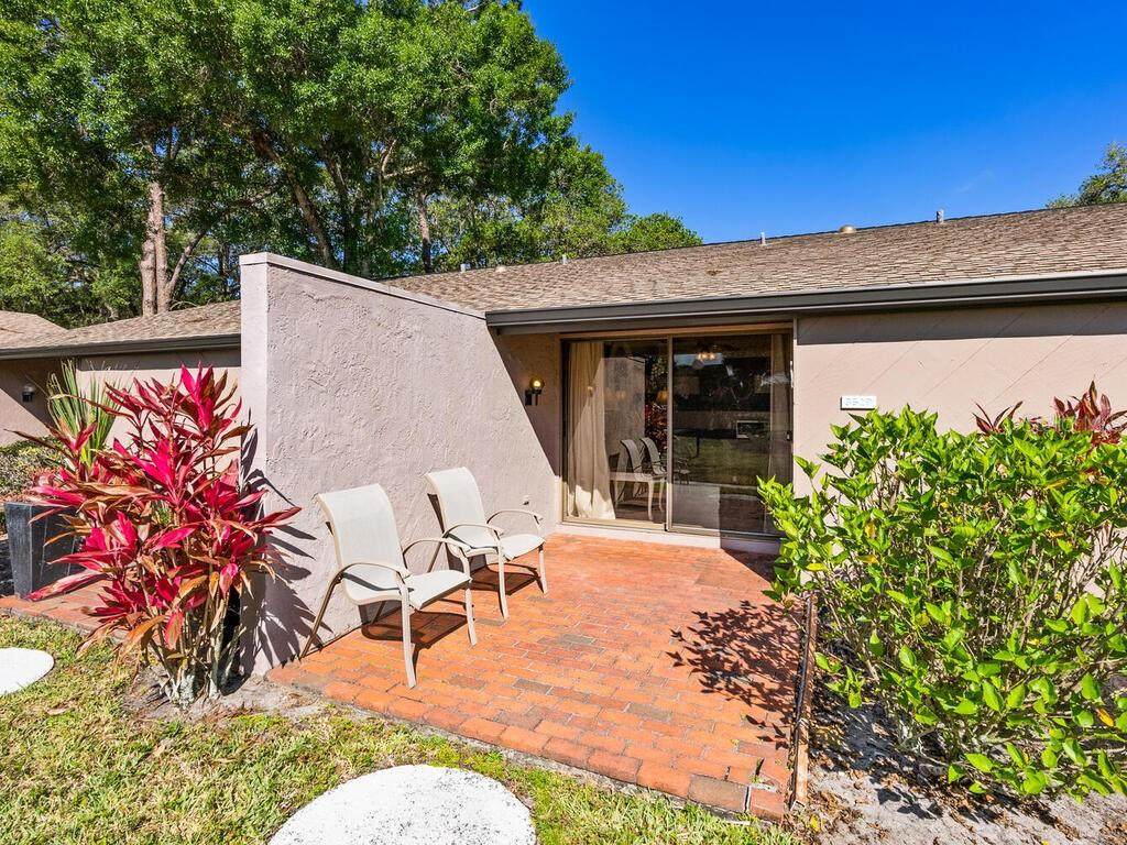 3529 Longmeadow - Photo 1