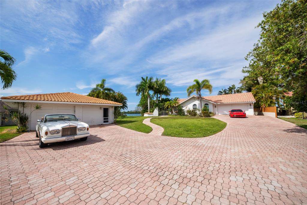 503 Velasquez Drive - Photo 1