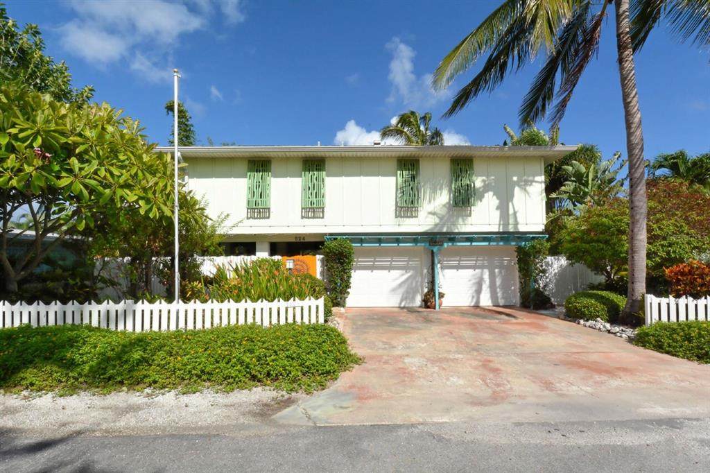 524 Bayview Place - Photo 1
