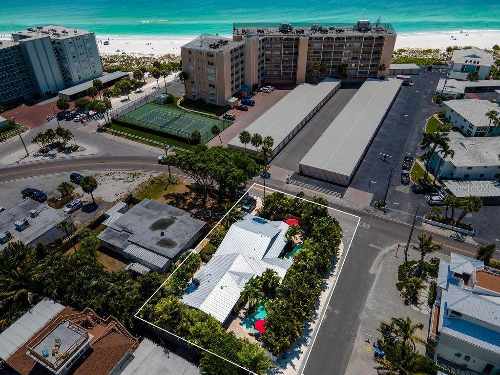 201 54TH Street - Photo 1