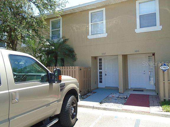 1007 Butterfly Boulevard - Photo 1