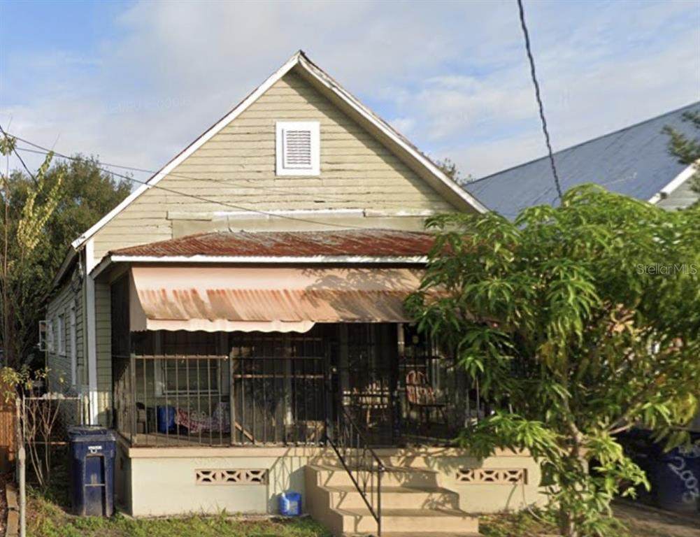 2005 Armenia Avenue - Photo 1
