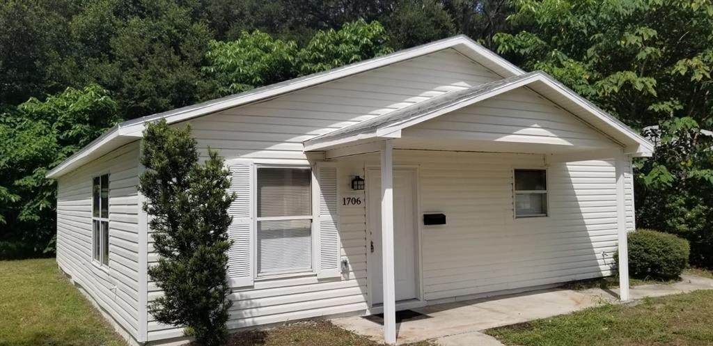 1706 Center Street - Photo 1