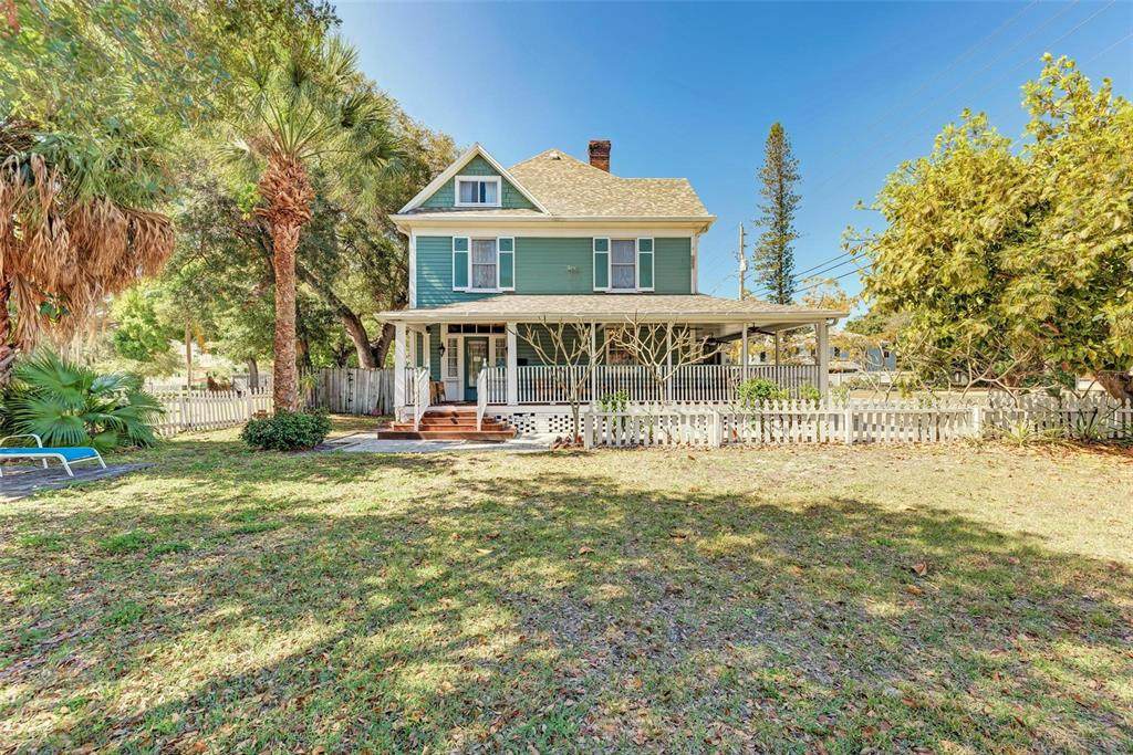 1509 3RD Avenue - Photo 1