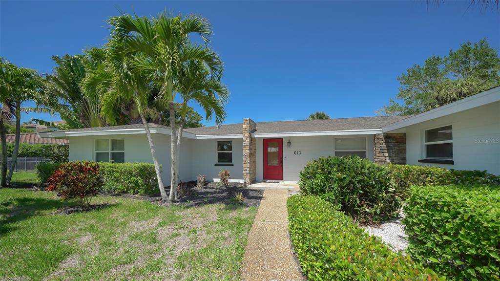 613 Treasure Boat Way - Photo 1
