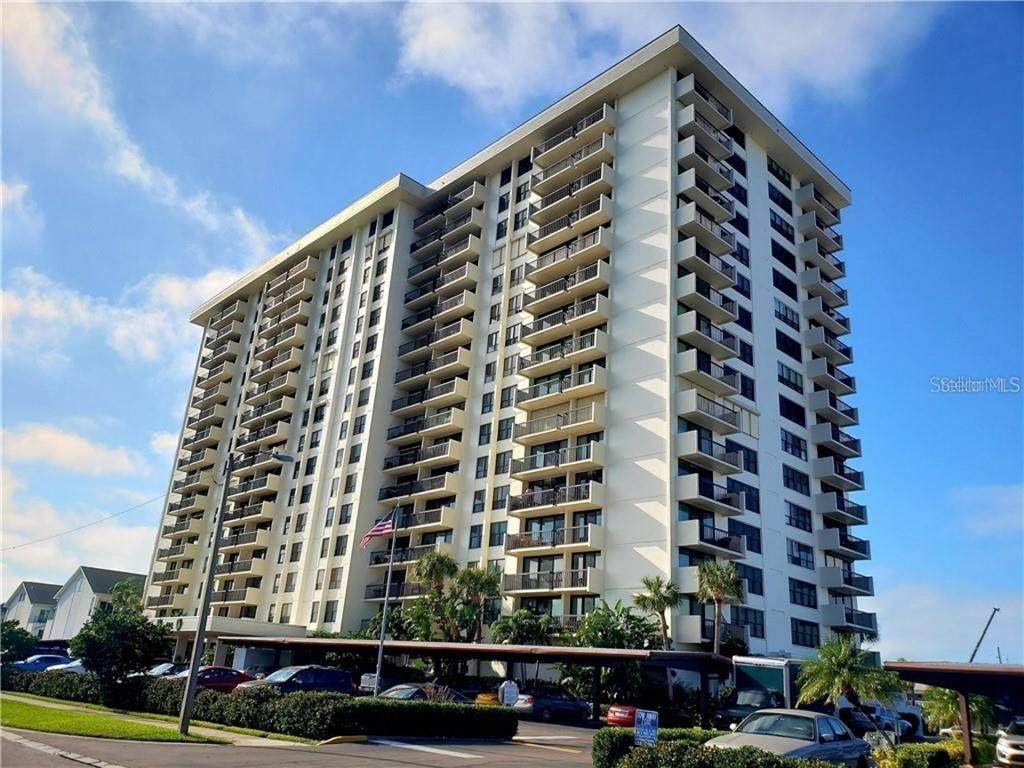 400 Island Way - Photo 1