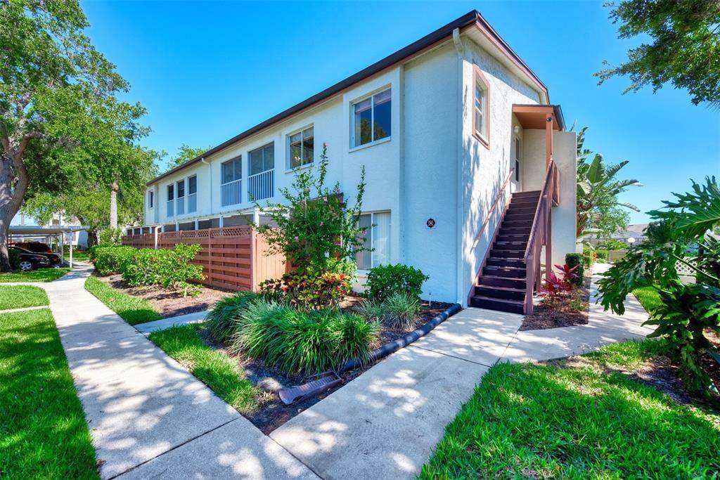 7413 29TH AVENUE DR W - Photo 1