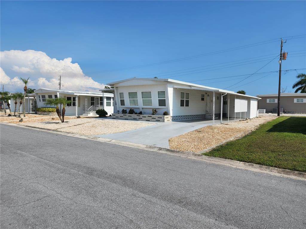 306 49TH Avenue - Photo 1