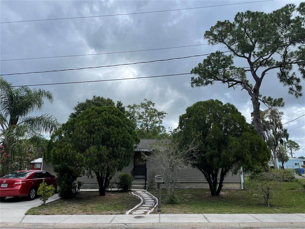 2521 8TH Avenue - Photo 1