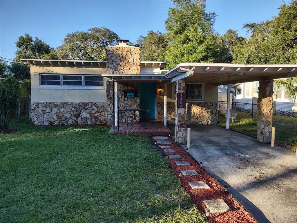 1304 Osborne Avenue - Photo 1