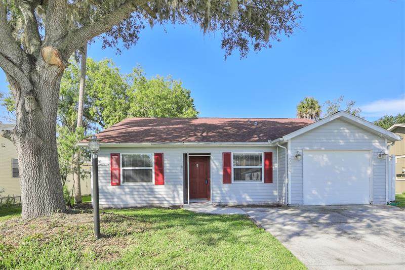5609 82ND Avenue - Photo 1