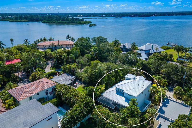 4193 Roberts Point Circle - Photo 1
