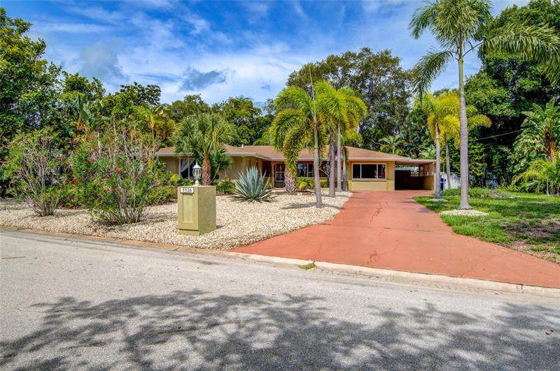 5326 Palos Verdes Drive - Photo 1