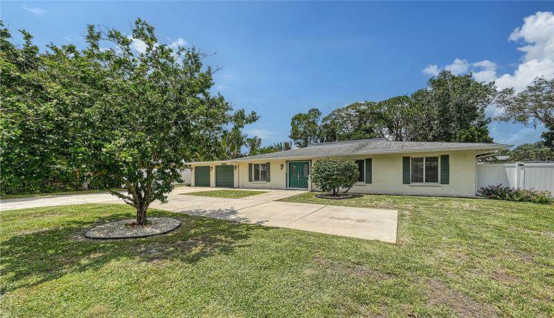 2335 Pine Terrace - Photo 1