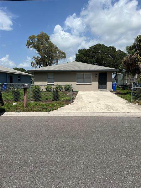 1027 8TH Street - Photo 1