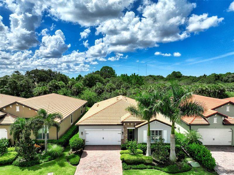 320 Toscavilla Boulevard - Photo 1