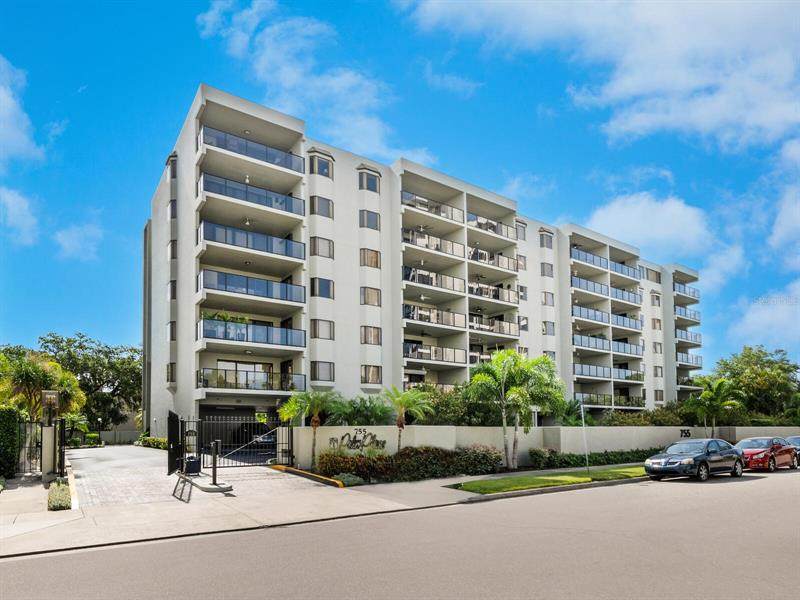 755 Palm Avenue - Photo 1