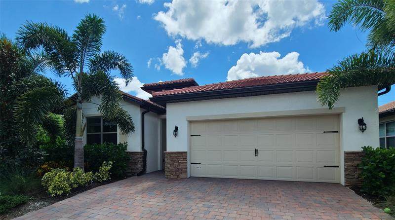 277 Calmar Way - Photo 1