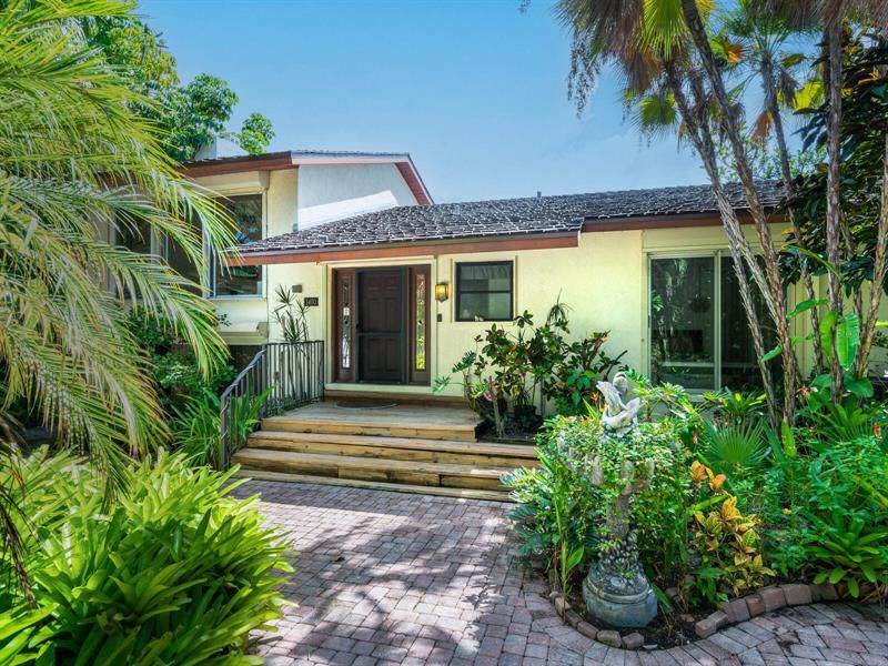 1400 Casey Key Road - Photo 1