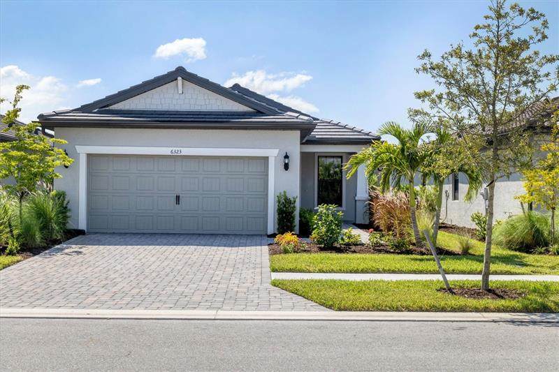 6323 Crested Eagle Lane - Photo 1