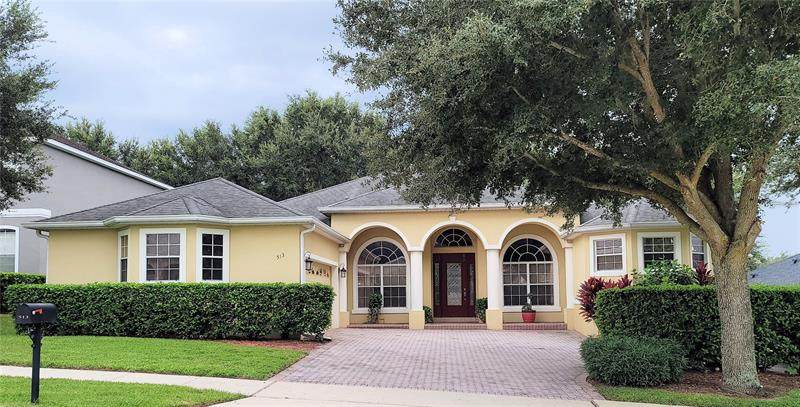 513 Parkside Pointe Boulevard - Photo 1