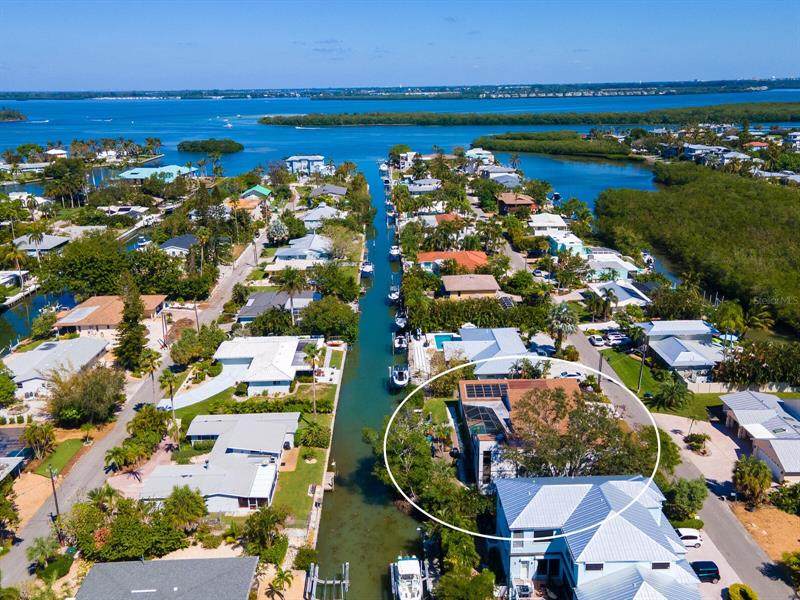 529 Bayview Drive - Photo 1