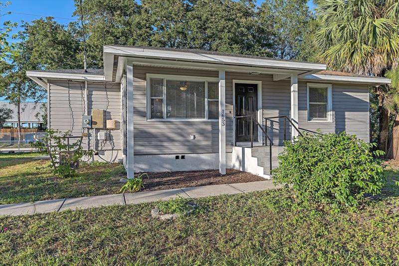 1653 36TH Street - Photo 1