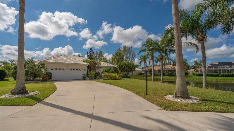 4452 Mcintosh Lake Avenue - Photo 1