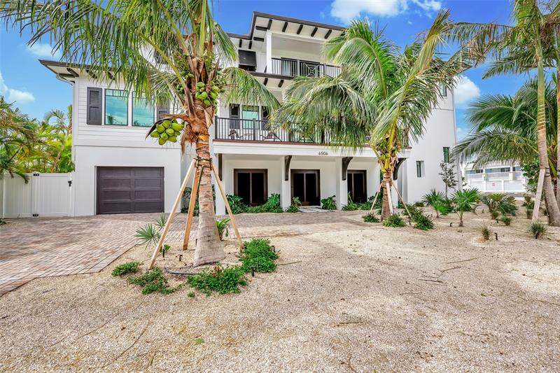 6506 Gulf Drive - Photo 1
