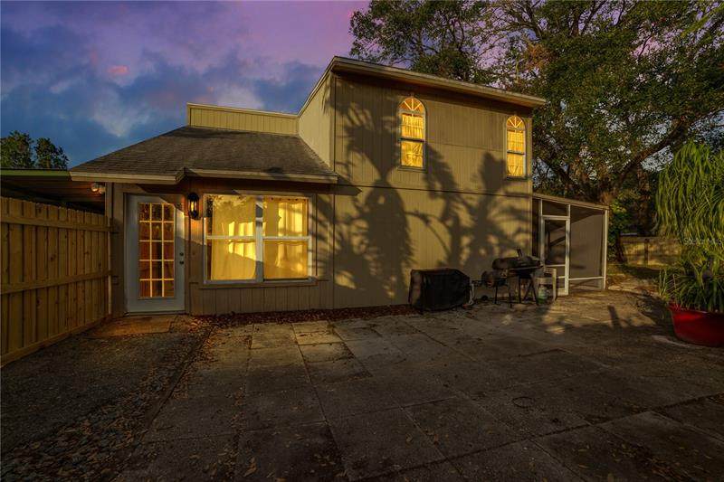 4681 Hollingsworth Avenue - Photo 1