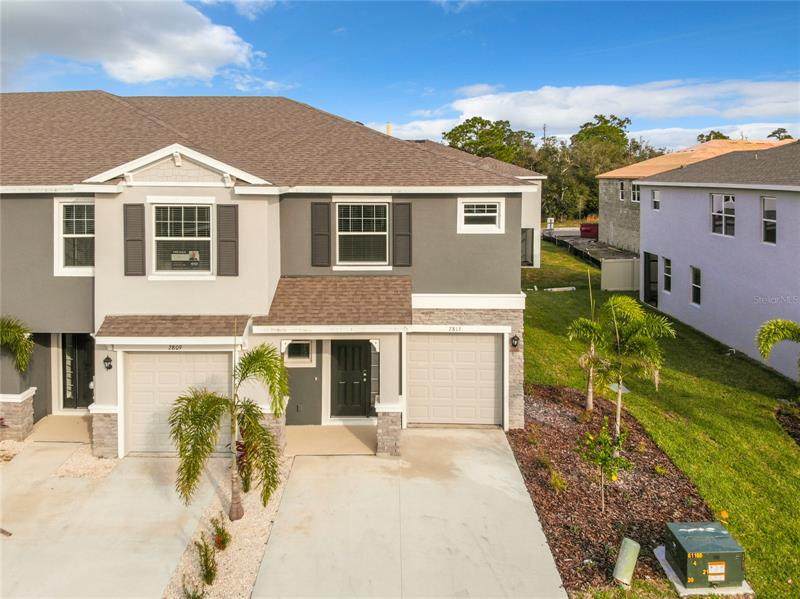 2813 Midnight Pearl Drive - Photo 1