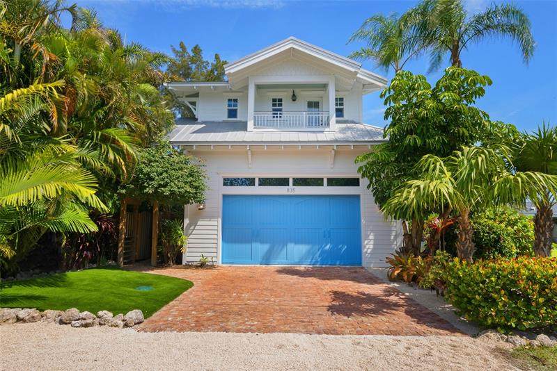 835 North Shore Drive - Photo 1