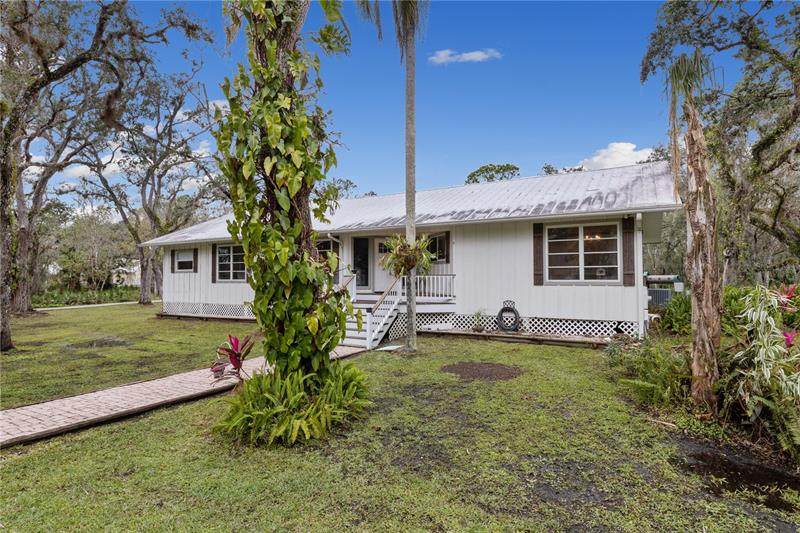 14018 Pine Woods Lane - Photo 1