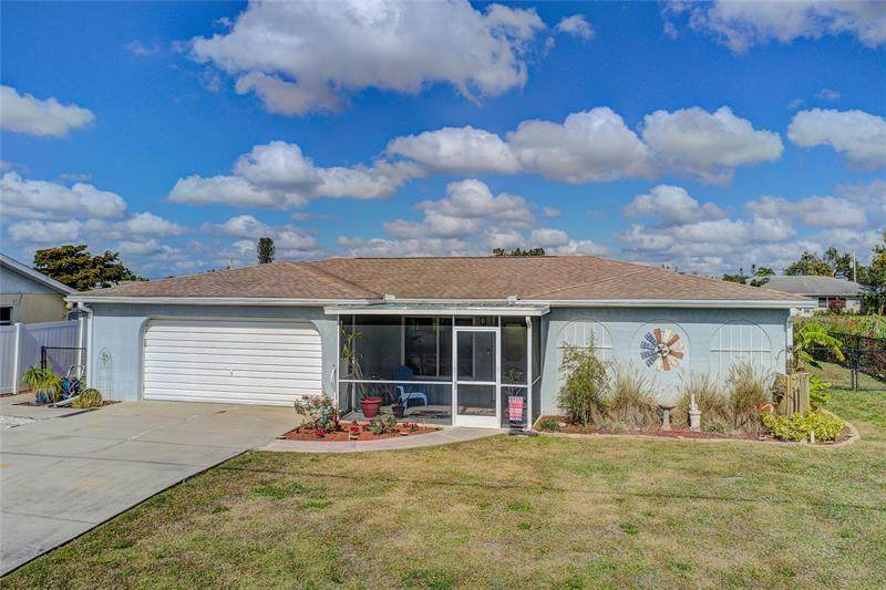 633 Briarwood Road - Photo 1