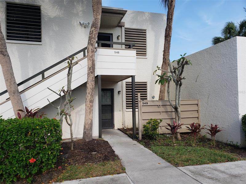 549 Lakeside Drive - Photo 1