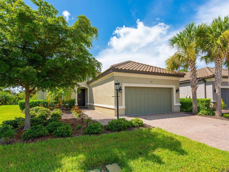 3929 Waypoint Avenue - Photo 1
