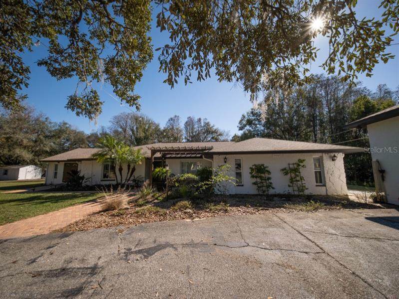10002 Hilltop Drive - Photo 1