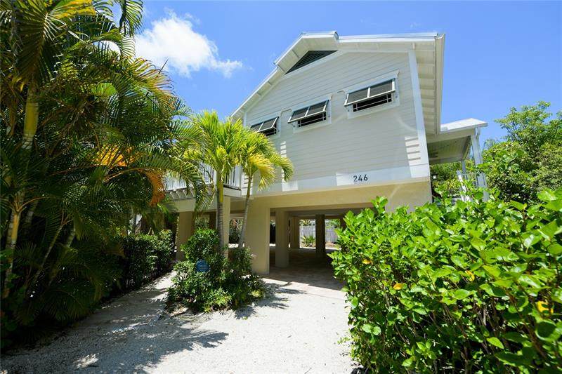 246 Gladiolus Street - Photo 1