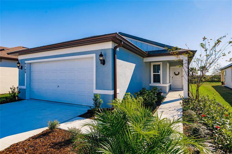 9169 Royal River Circle - Photo 1