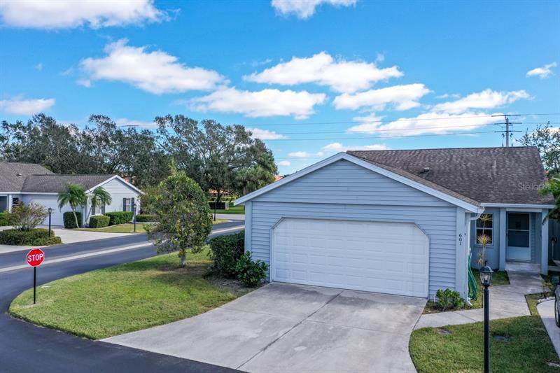 601 Ironwood Circle - Photo 1
