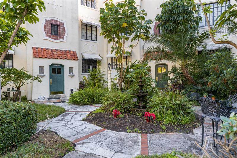 210 17TH Street - Photo 1