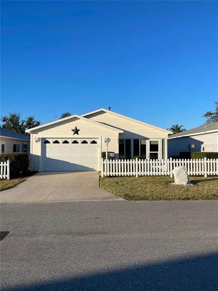 17014 81ST CHARLESFORT Avenue - Photo 1