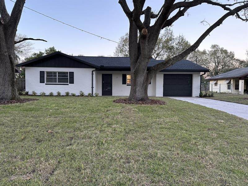 7 Grove Avenue - Photo 1
